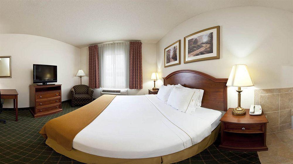 Holiday Inn Express Hotel & Suites Bellevue-Omaha Area By Ihg Exterior photo