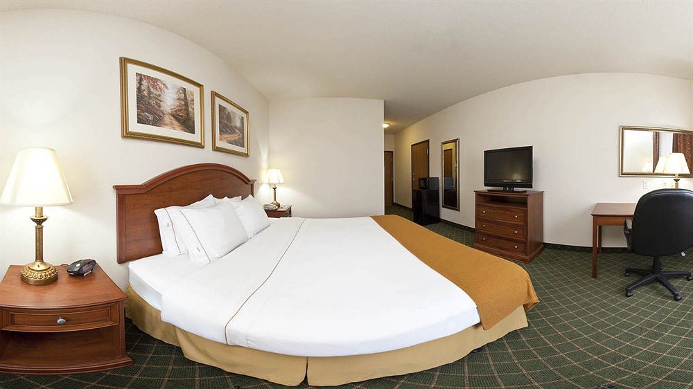 Holiday Inn Express Hotel & Suites Bellevue-Omaha Area By Ihg Exterior photo