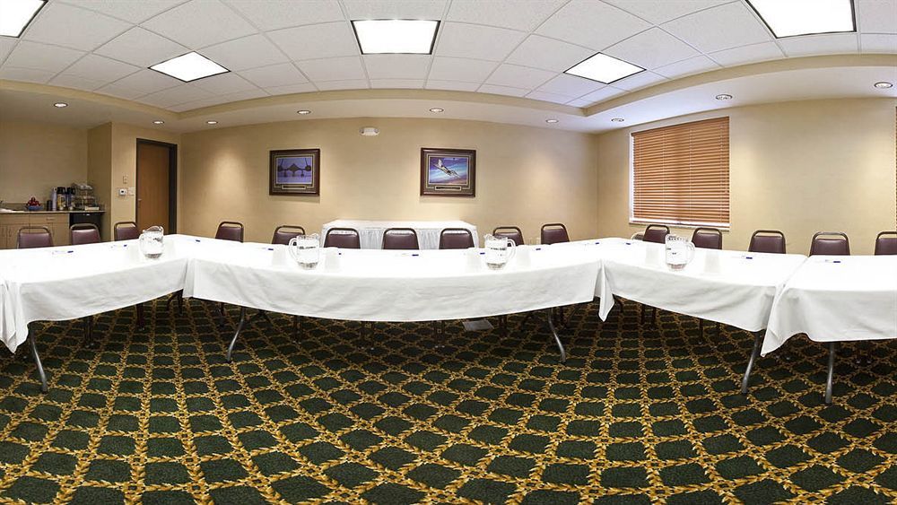 Holiday Inn Express Hotel & Suites Bellevue-Omaha Area By Ihg Exterior photo