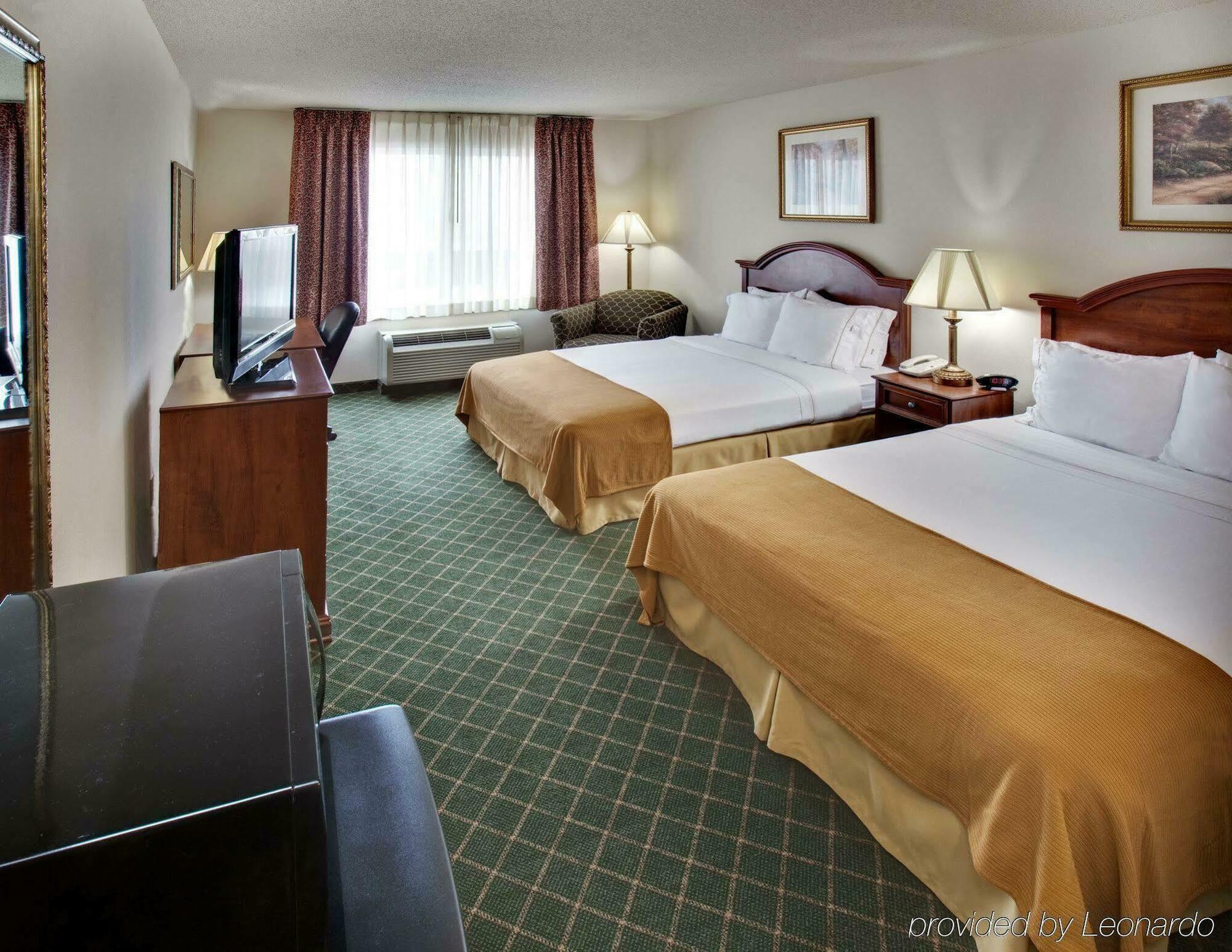 Holiday Inn Express Hotel & Suites Bellevue-Omaha Area By Ihg Exterior photo
